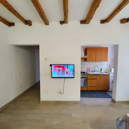 Apartament Apartment Giardini *